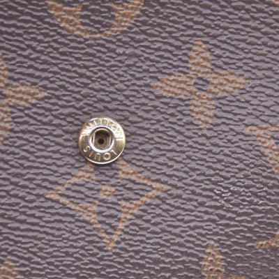 $625 Louis Vuitton Monogram Victorine Wallet Brown CONSIGNMENT