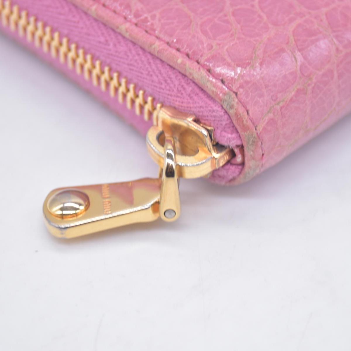 $545 Miu Miu  Vernice Crocodile Embossed Calfskin Zip Around Wallet Antico CONSIGNMENT