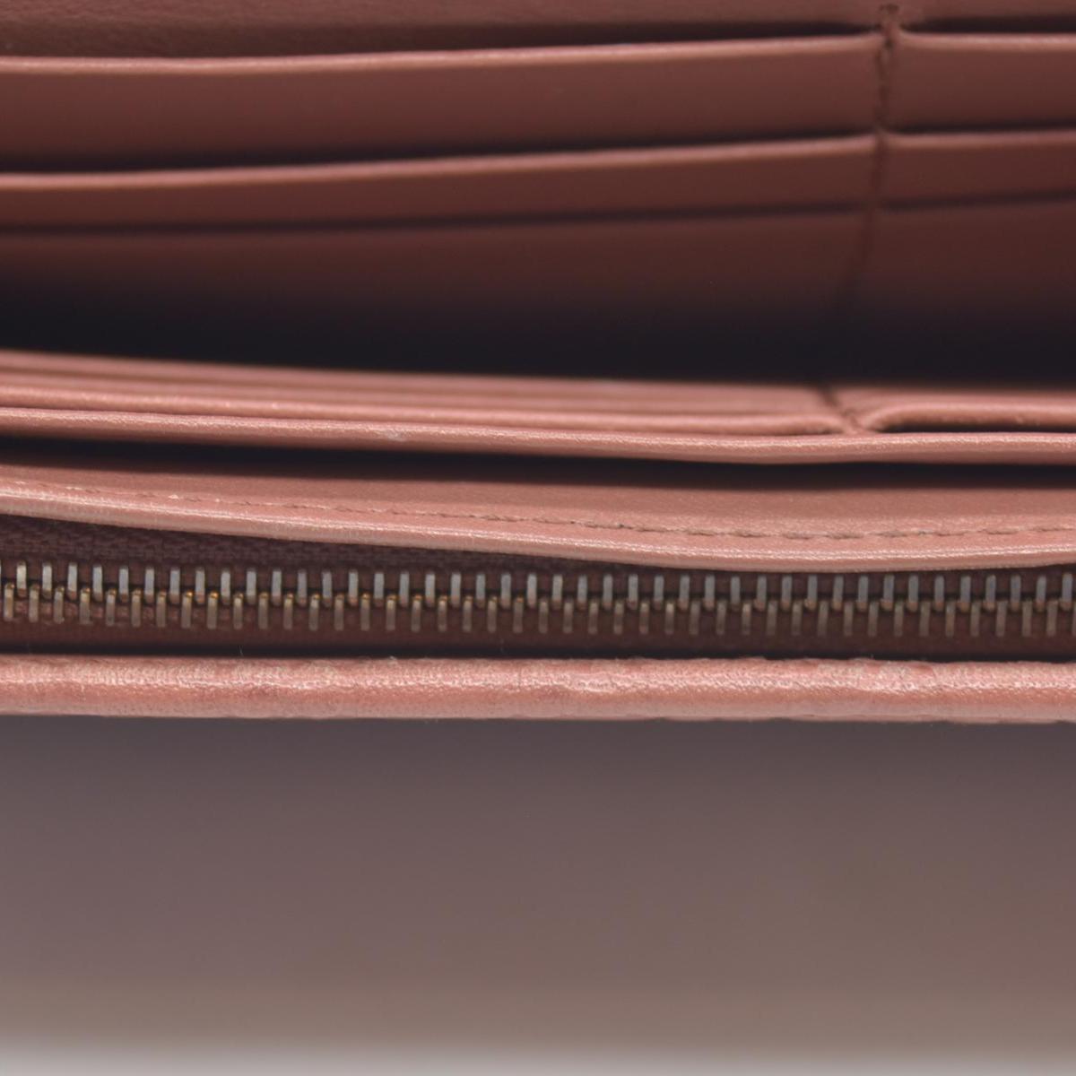 Gucci Gucci Pink Microguccissima Leather Continental Wallet on Chain CONSIGNMENT