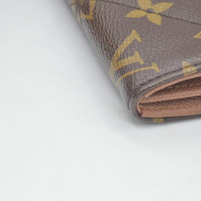 $1060 Louis Vuitton Louis Vuitton Monogram Canvas Etoile Sarah Wallet CONSIGNMENT