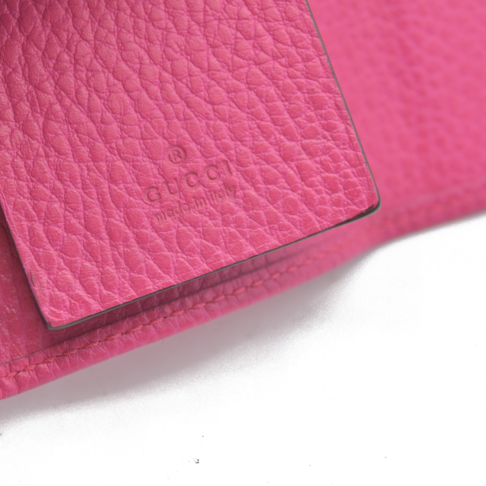 $480 Gucci Dollar Calfskin GG Marmont 6 Key Holder Pink Auction