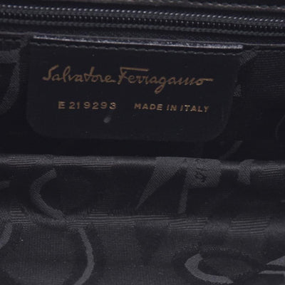 $850 SALVATORE FERRAGAMO Smooth Calfskin Logo Flap Crossbody Bag Black CONSIGNMENT 10021196