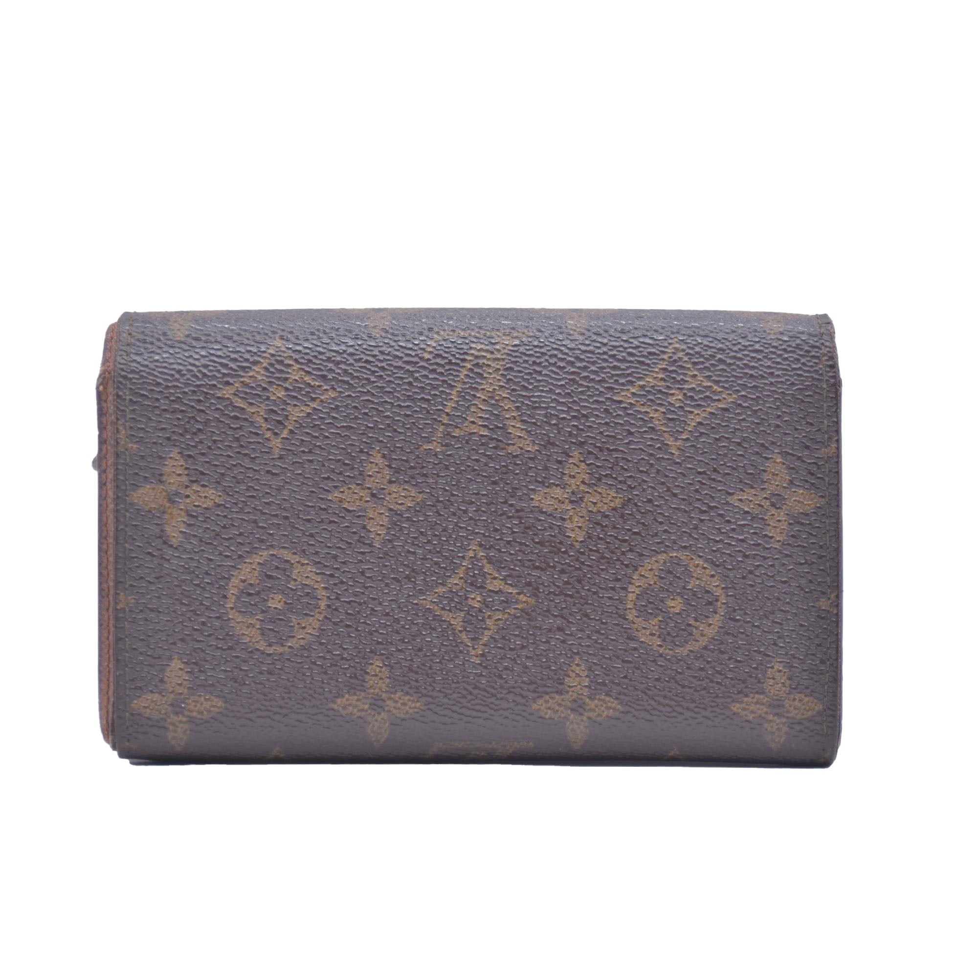 $560 1994 Louis Vuitton Monogram Porte Monnaie Billets Tresor Bifold Wallet MI0944 CONSIGNMENT