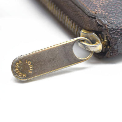 AUCTION $915 Louis Vuitton Damier Ebene Zippy Wallet