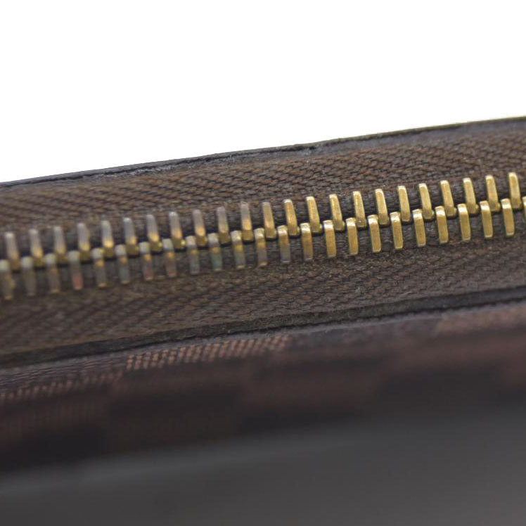 AUCTION $915 Louis Vuitton Damier Ebene Zippy Wallet