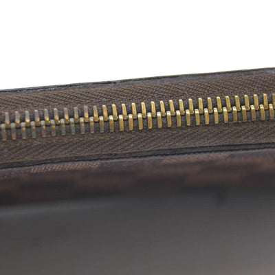 AUCTION $915 Louis Vuitton Damier Ebene Zippy Wallet