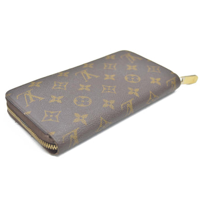 AUCTION $915 Louis Vuitton Monogram Zippy Wallet