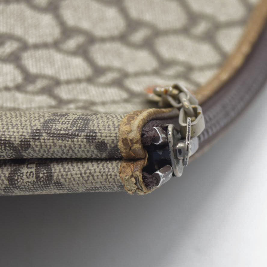 Gucci GG Gucci Plus PVC Leather Pouch Clutch Bag