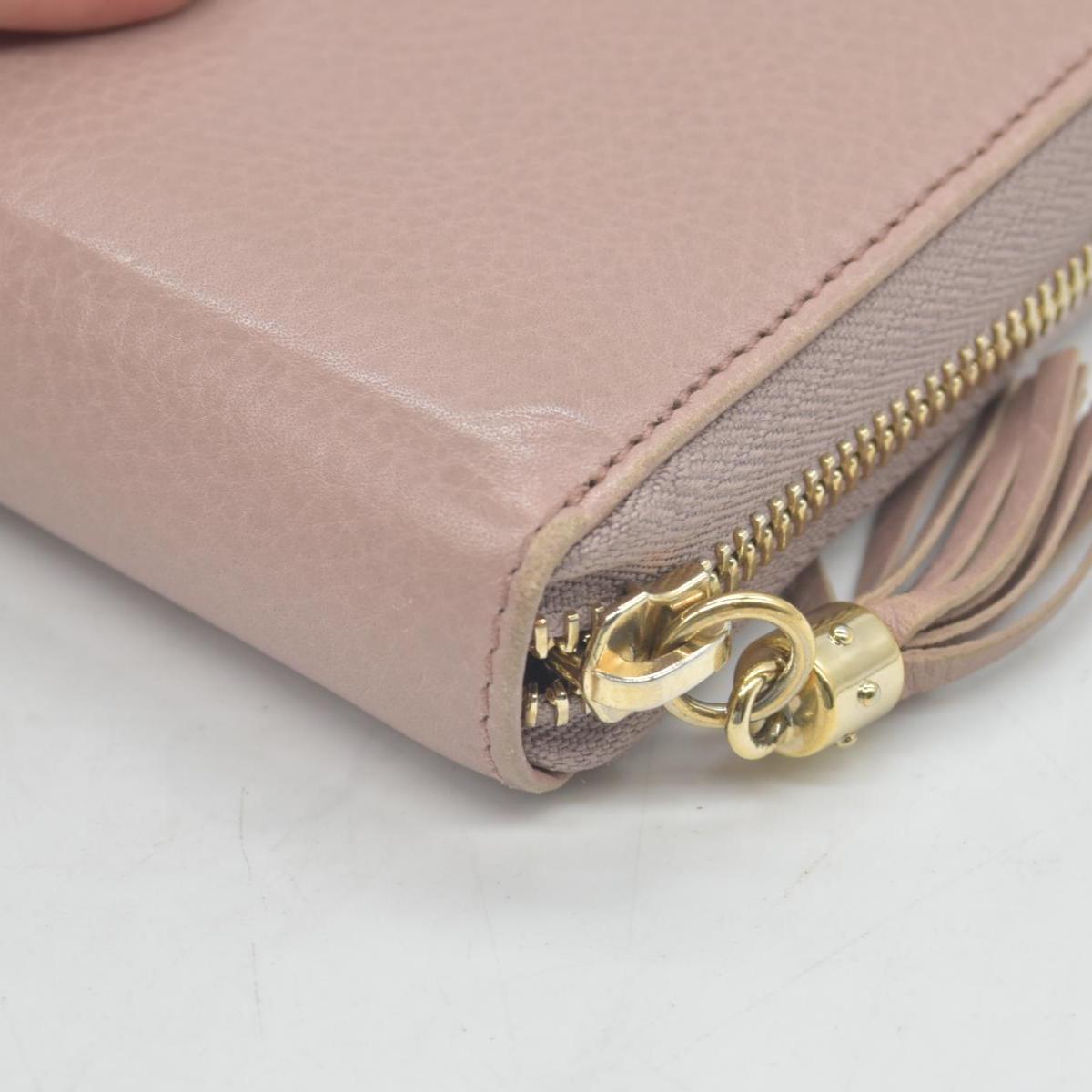 Gucci Pebbled Calfskin Soho Zip Around Wallet Camelia COSNIGNMENT