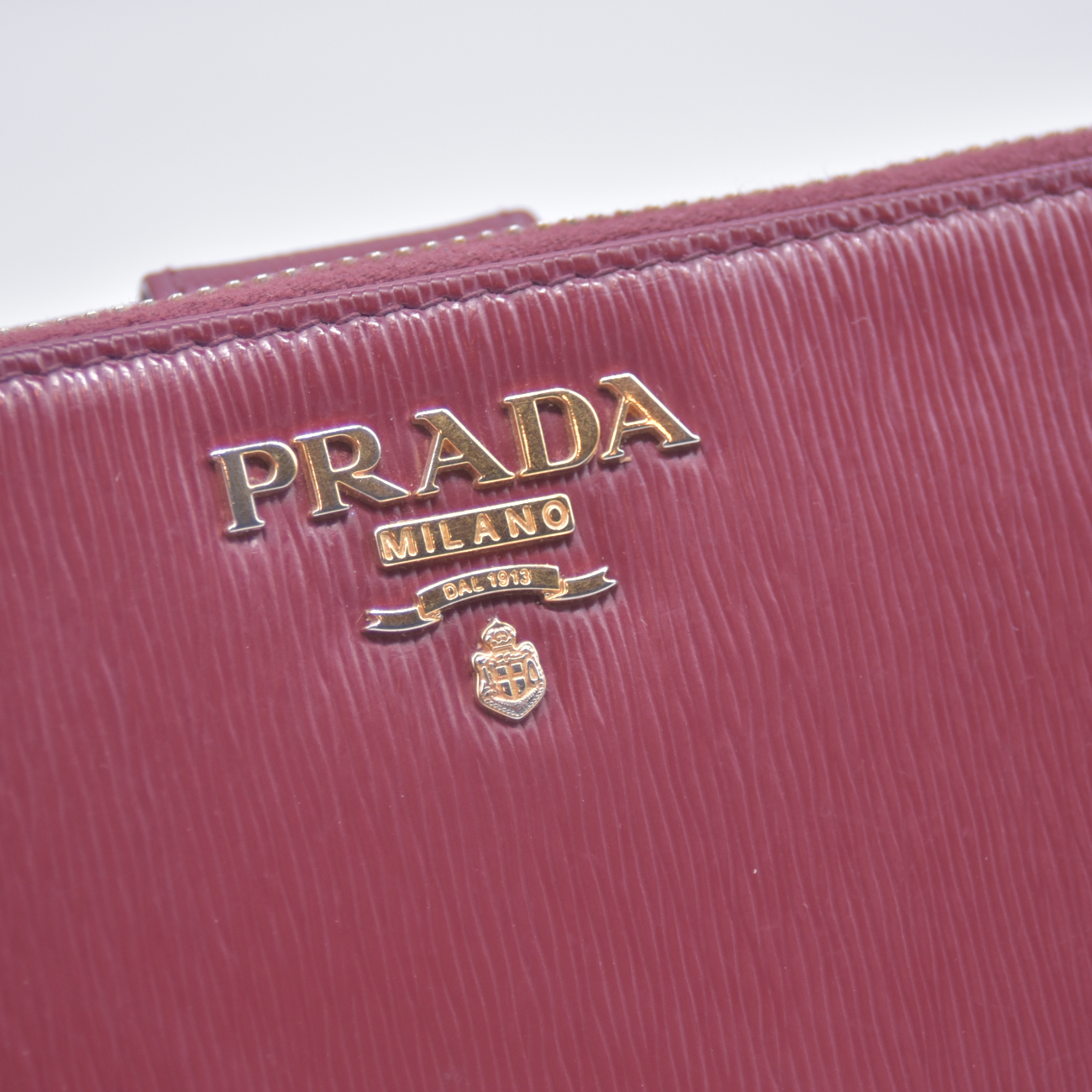 $1070 Prada Large Saffiano Leather Wallet Fuchsia Pink CONSIGNMENT