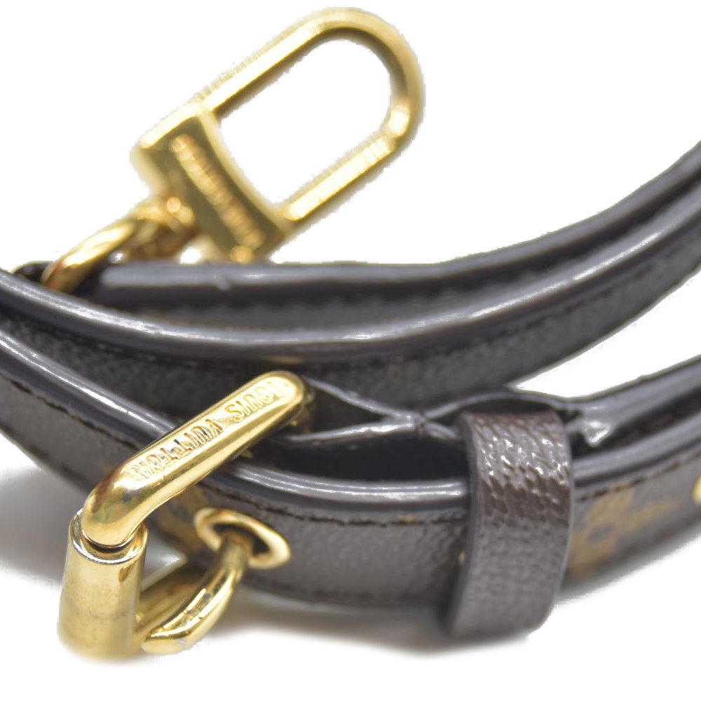 Louis Vuitton  Monogram Pochette Metis PR2136