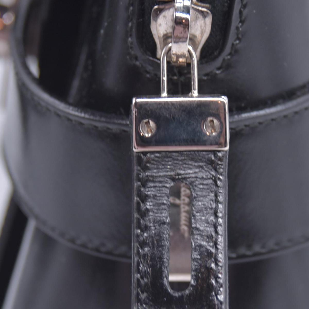 $1150 Salvatore Ferragamo Gancini Shoulder Bag Black CONSIGNMENT 10021180
