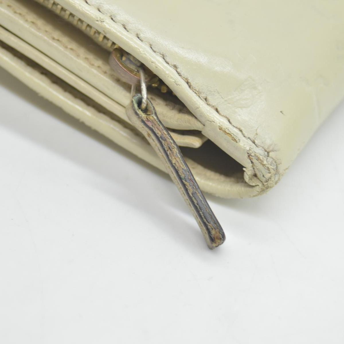 Gucci  GG Signature Leather Continental Wallet in Ivory CONSIGNMENT