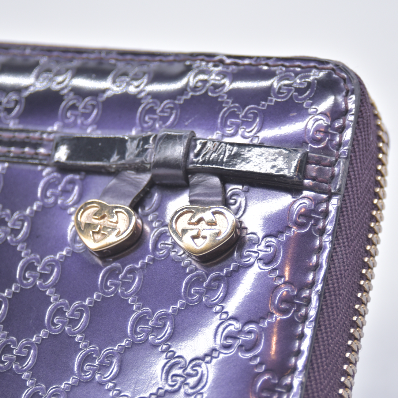 $595 Gucci Guccissima Metallic Micro GG Zip Around Wallet Purple CONSIGNMENT