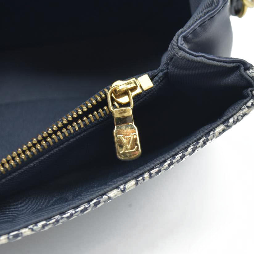 Louis Vuitton  Monoglam Pochette Metis East West Blue