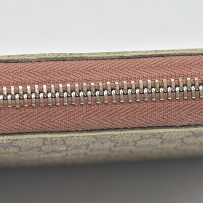 Gucci Micro GG Supreme Stars GG Pierce Zip Around Wallet CONSIGNMENT