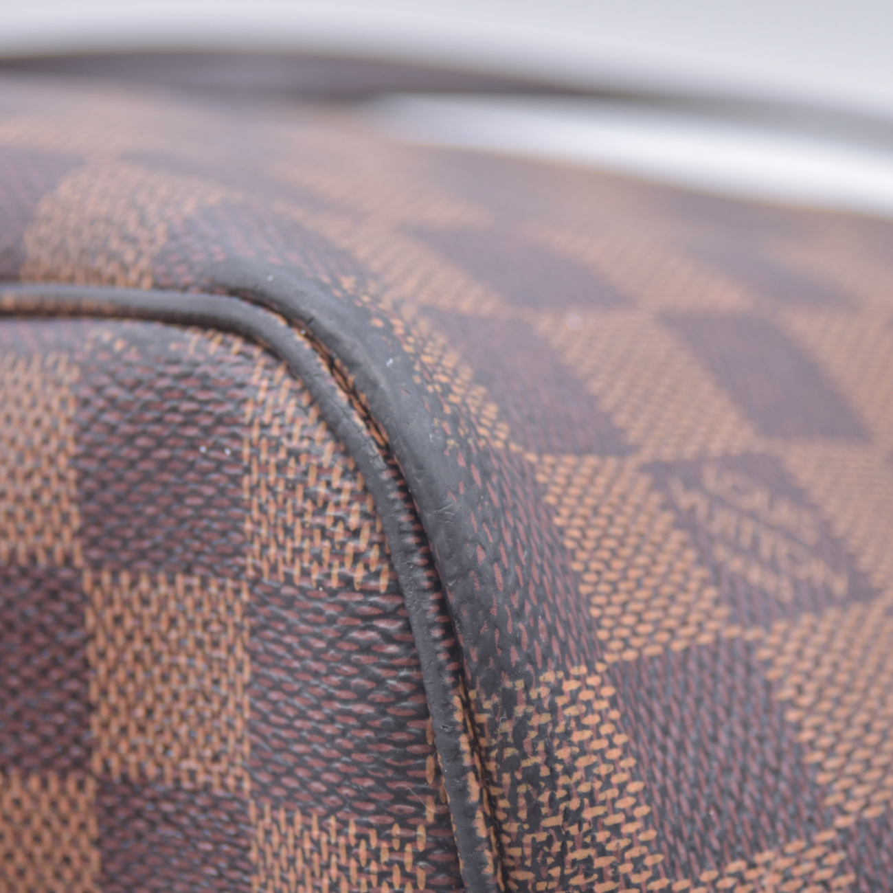 $2240 2018 Louis Vuitton Damier Ebene Neverfull MM with Pouch SD2168