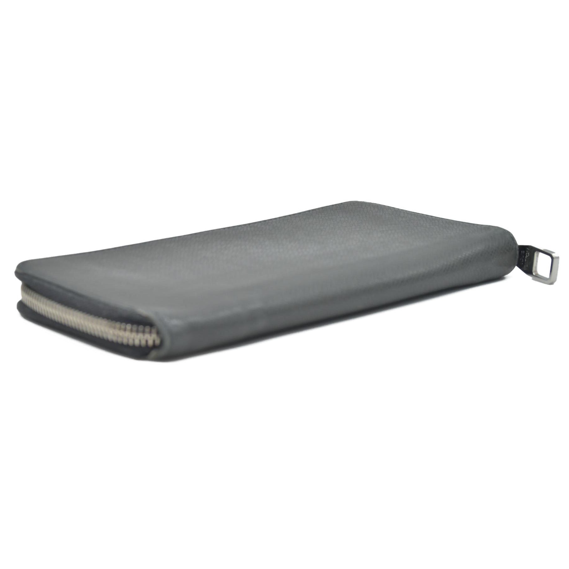 LOUIS VUITTON Zippy Wallet Vertical Purse black Taiga CONSIGNMENT