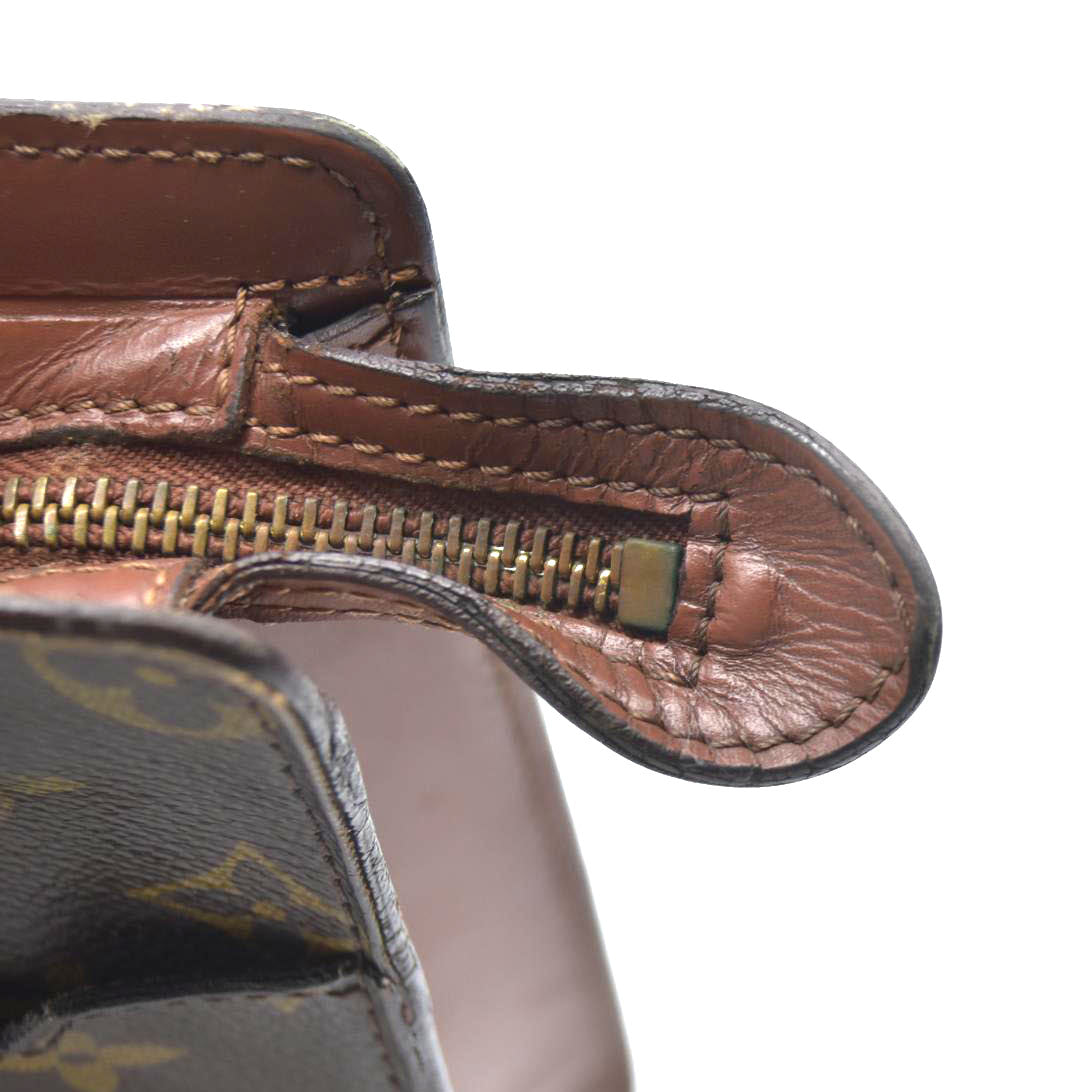 $1050 Louis Vuitton  Monogram Pochette Homme