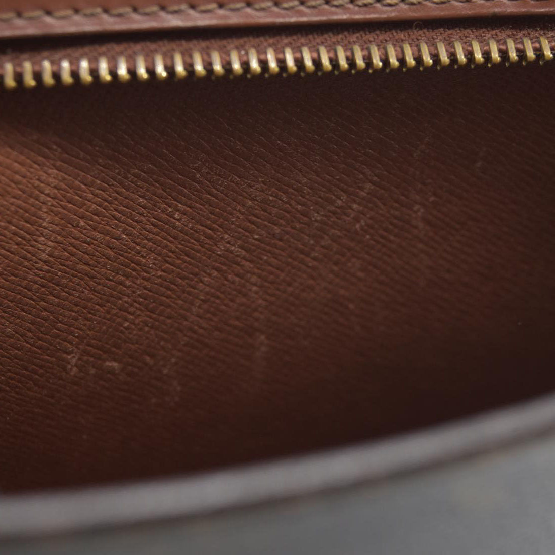 $1050 Louis Vuitton  Monogram Pochette Homme