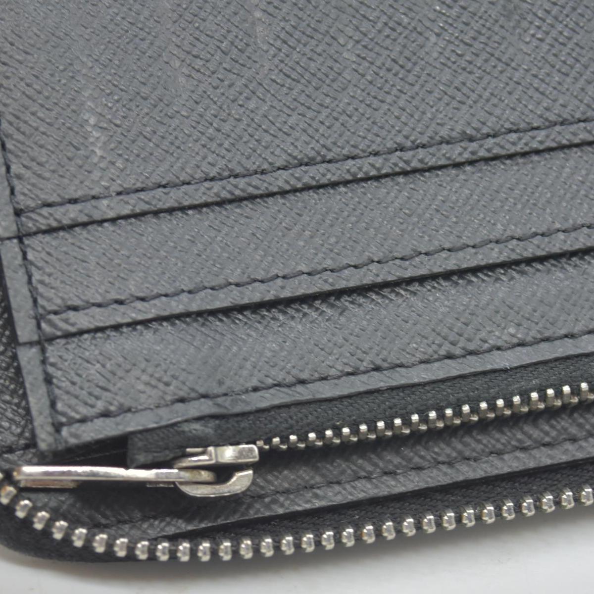 LOUIS VUITTON Zippy Wallet Vertical Purse black Taiga CONSIGNMENT