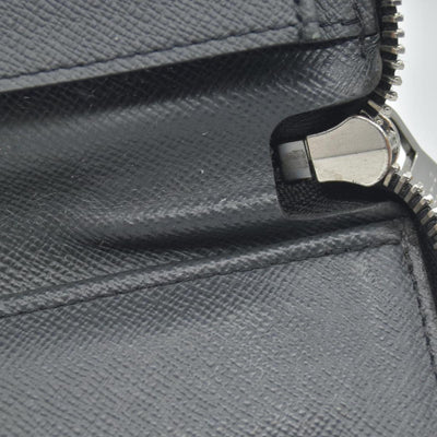 LOUIS VUITTON Zippy Wallet Vertical Purse black Taiga CONSIGNMENT