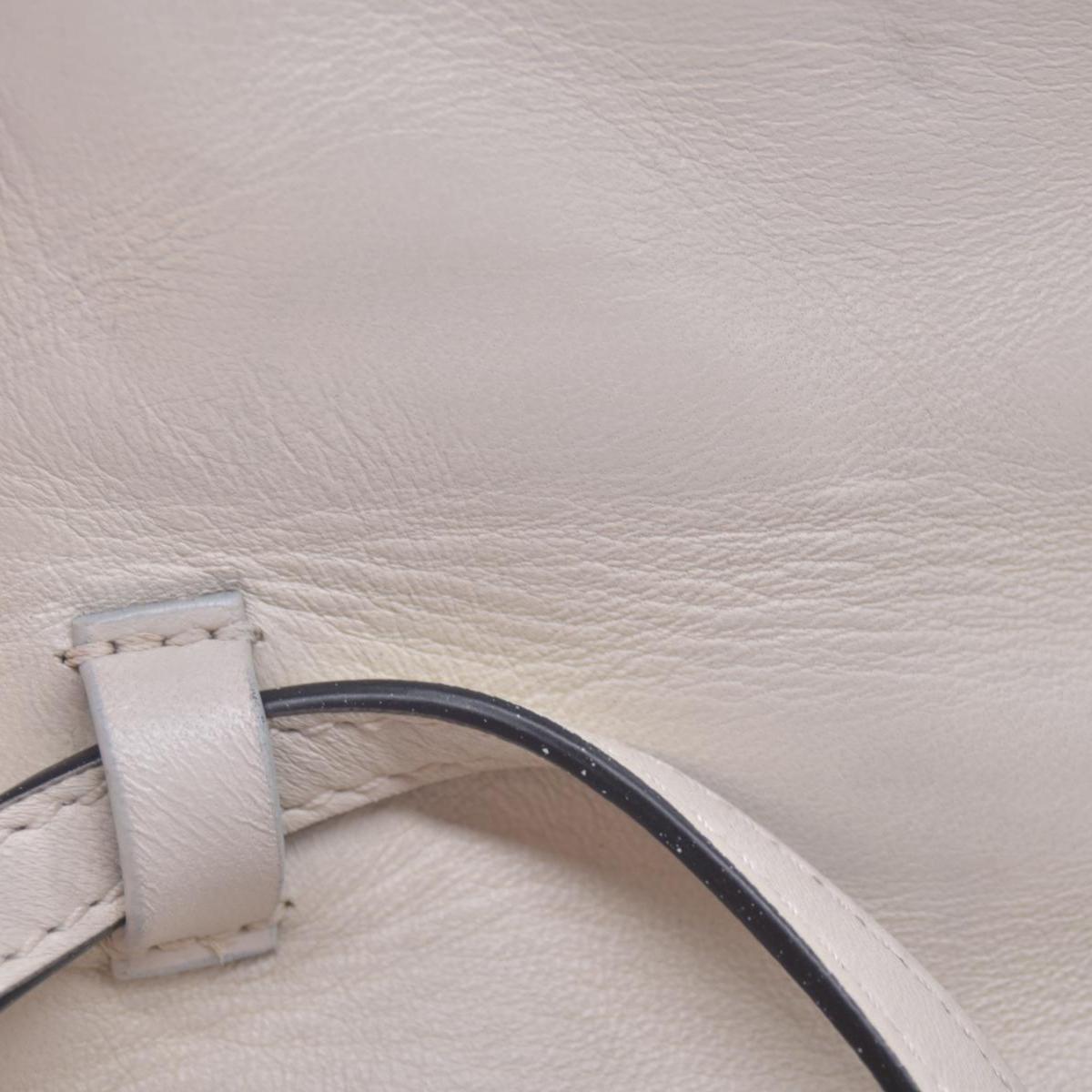 $2675 VALENTINO Lambskin Polka Dot Rockstud Candystud Shoulder Bag Light Ivory CONSIGNMENT 10021273