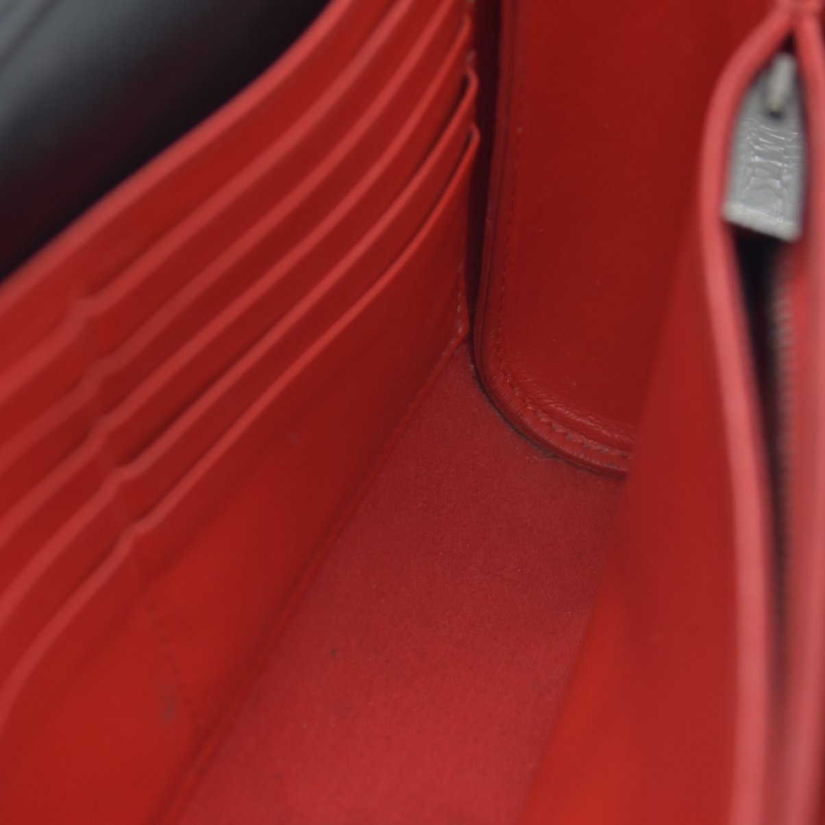 $1490 CHRISTIAN LOUBOUTIN Calfskin Patent Spikes Paloma Clutch Black