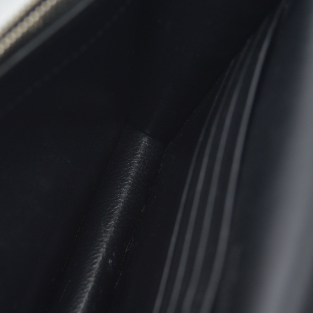 $2100 Saint Laurent Smooth Calfskin Classic Monogram Kate Tassel Chain Wallet Black