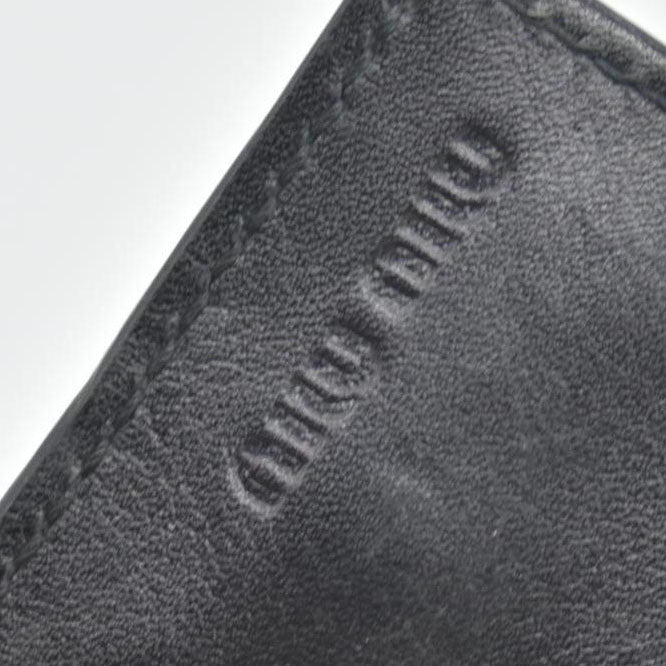 $440 MIU MIU Logo Patent Leather 6 Ring Key Case Black CONSIGNMENT