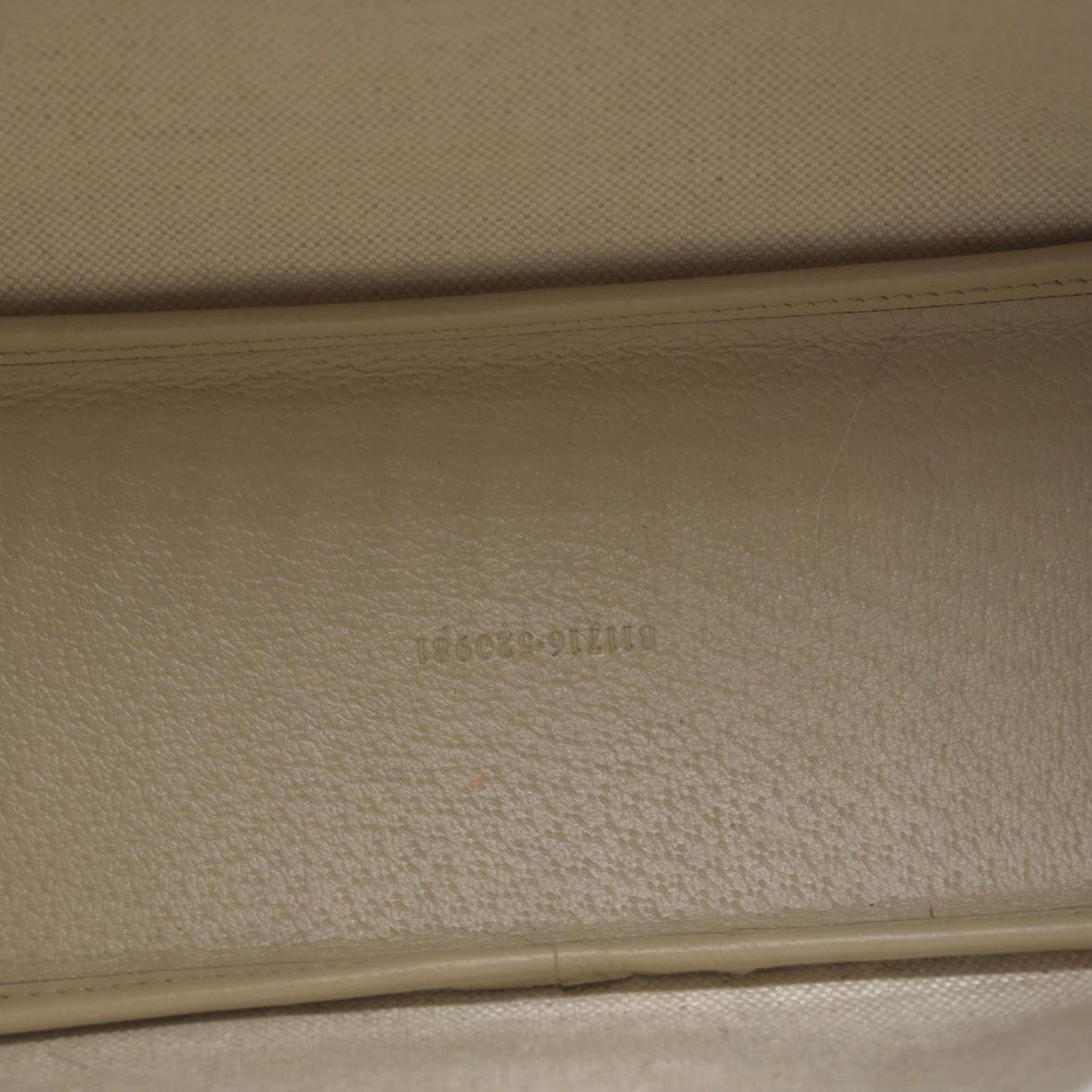 Gucci GG Supreme Monogram Textured Dollar Calfskin Mini Ophidia Shoulder Tote Bag Bag Beige Mystic White Oatmeal