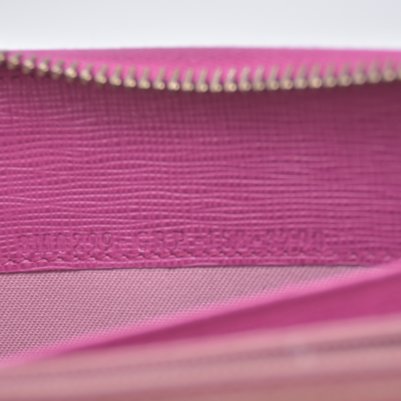 $930 Fendi Zucca Pink Monogram Zip Around Wallet CONSIGNMENT