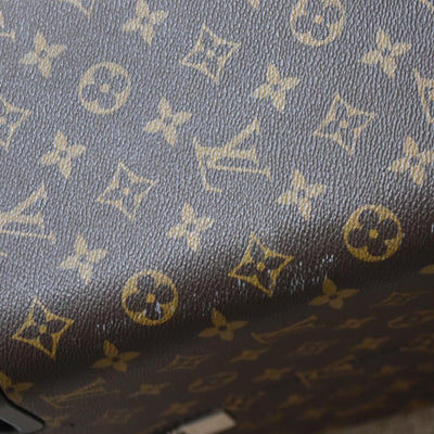 Louis Vuitton Monogram Horizon 70 Suitcase