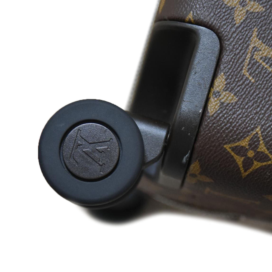 Louis Vuitton Monogram Horizon 70 Suitcase