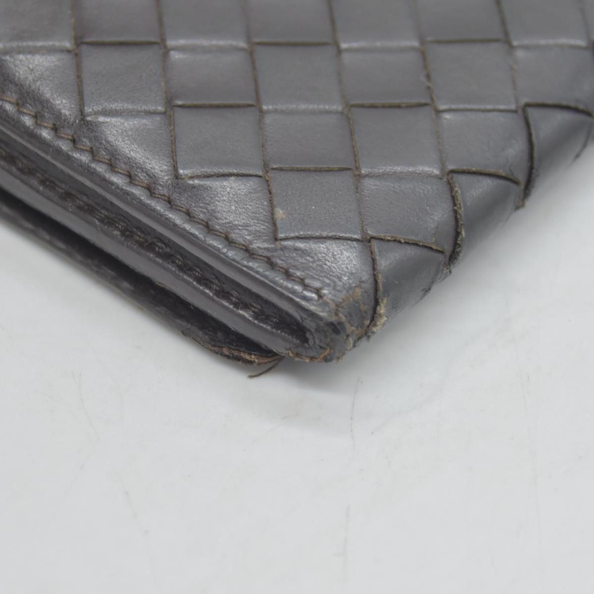 Bottega Veneta Intrecciato Brown Bifold Long Wallet CONSIGNMENT