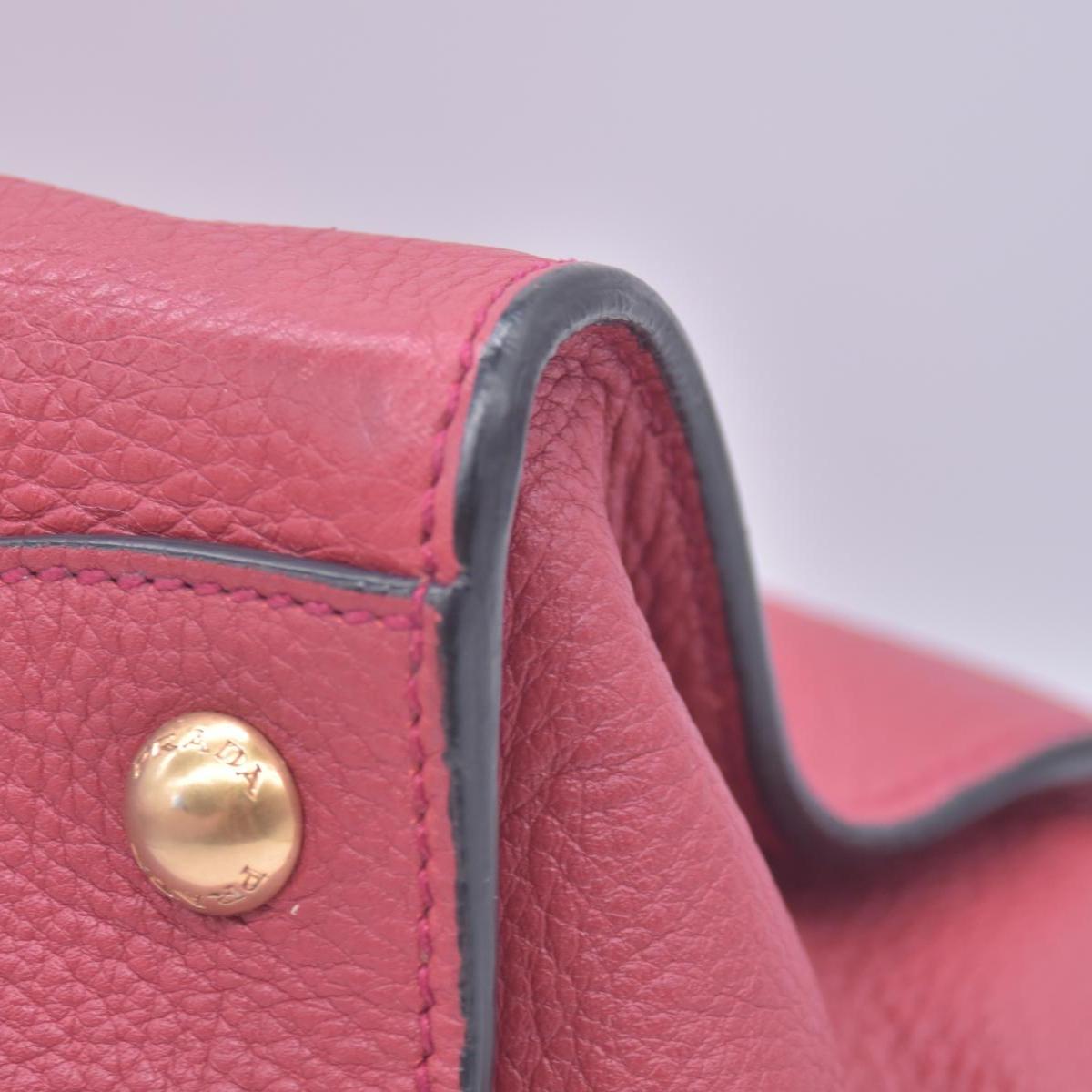 $1595 Prada Vitello Daino Leather Sound Red CONSIGNMENT