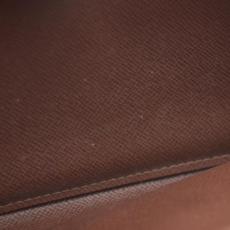 AUCTION $725 Louis Vuitton Monogram Sarah Wallet MI0096