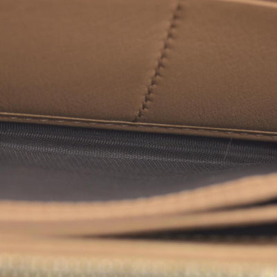 $820 Gucci Guccissima Signature Microguccissima Bree Zip Around Wallet Beige CONSIGNMENT