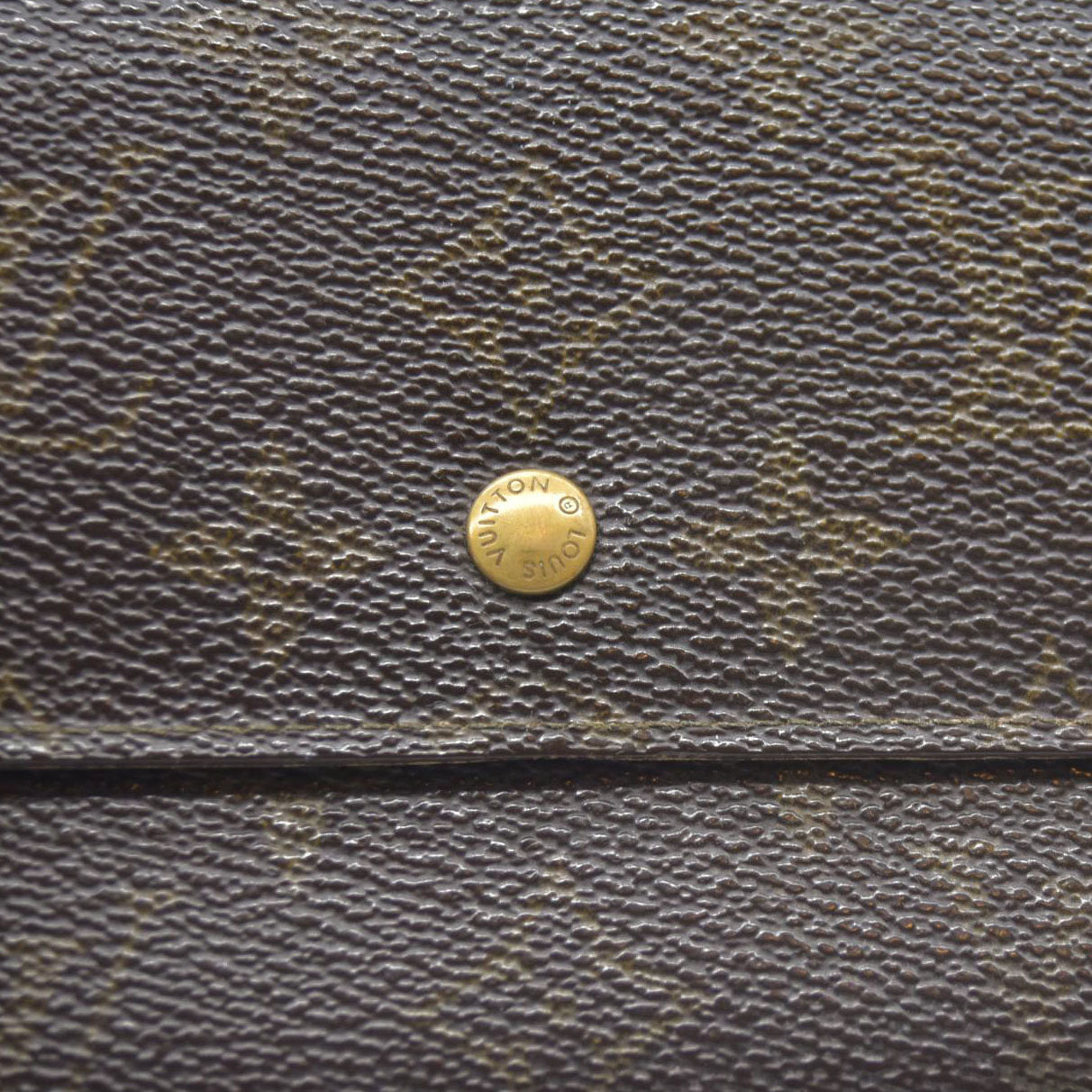 AUCTION $720 Louis Vuitton Monogram Portefeiulle Sarah Long Bifold Wallet Brown AN1921