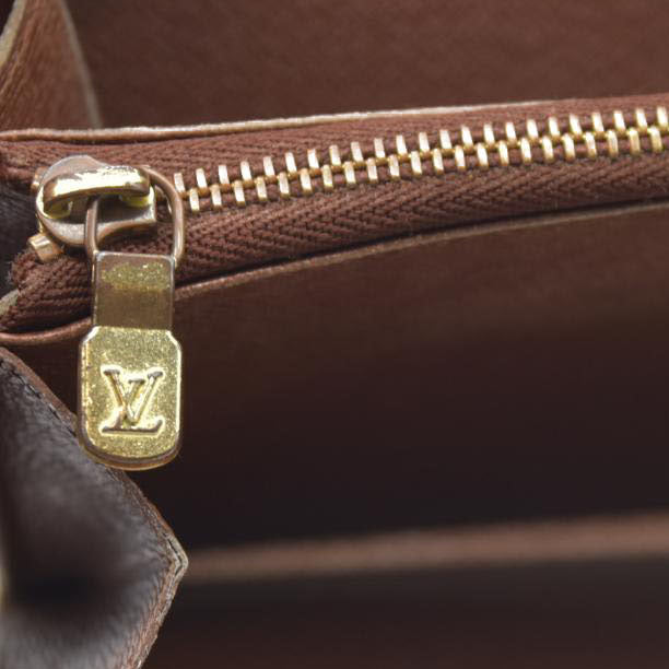 AUCTION $720 Louis Vuitton Monogram Portefeiulle Sarah Long Bifold Wallet Brown AN1921