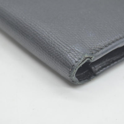 $925 Chanel  Interlocking CC Logo Leather Wallet CONSIGNMENT