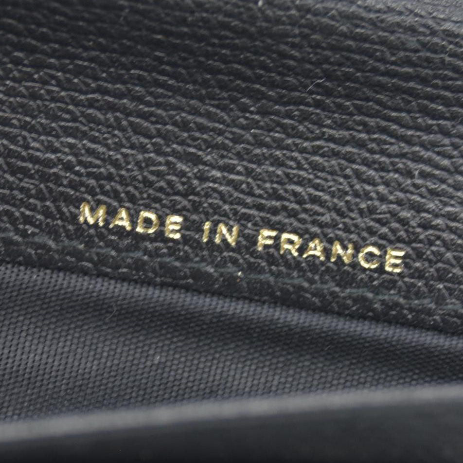 $925 Chanel  Interlocking CC Logo Leather Wallet CONSIGNMENT
