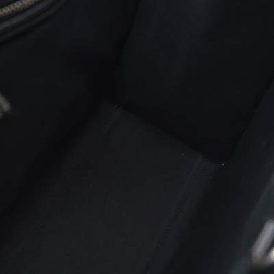 $2150 GUCCI GG Supreme Monogram Textured Dollar Calfskin Medium Retro Interlocking G Tote Bag in Black