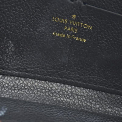 $1070 Prada Black Saffiano Leather Travel Zip Around Wallet CONSIGNMENT