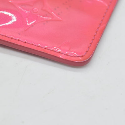 $490 Louis Vuitton Vernis Key Pouch Framboise CONSIGNMENT
