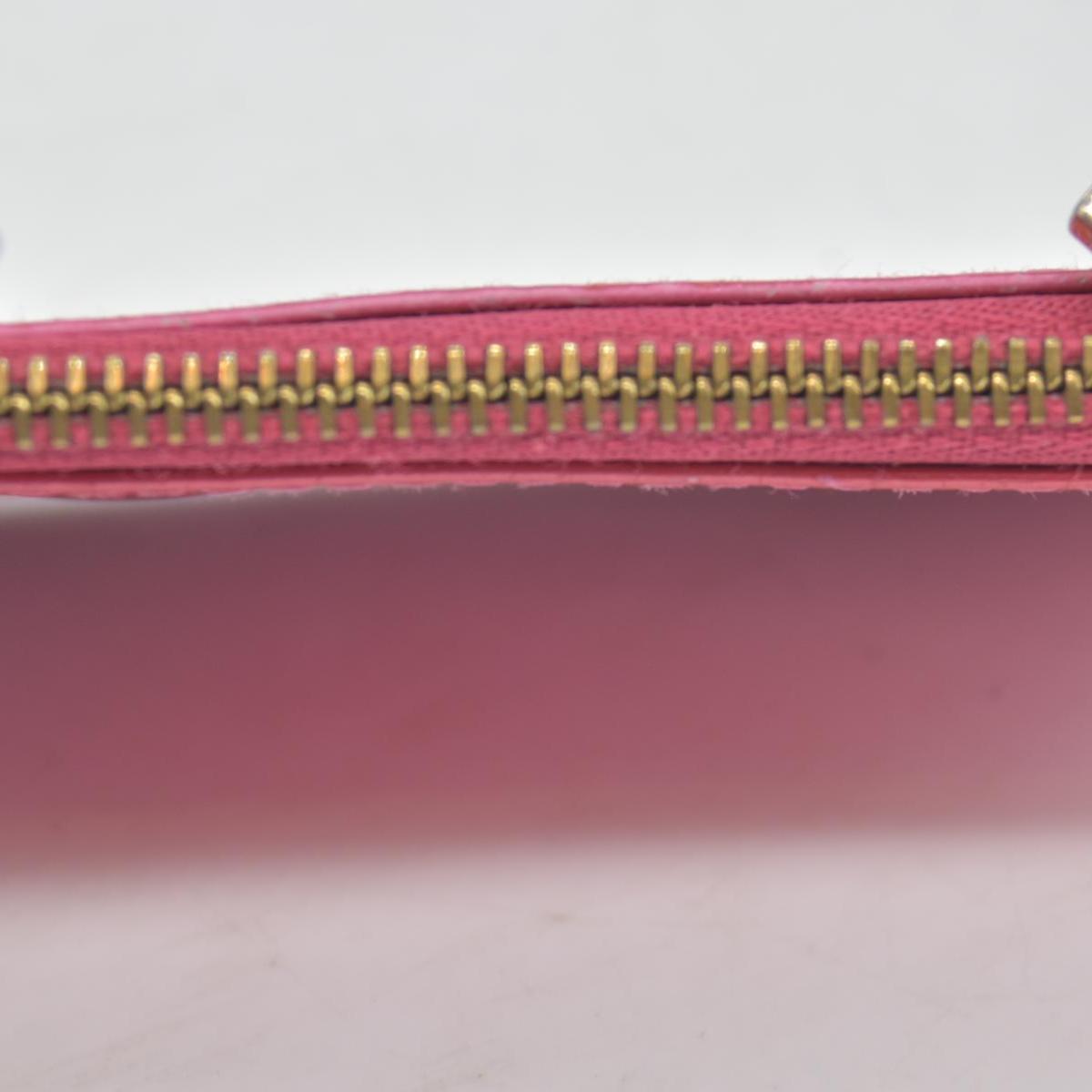 $490 Louis Vuitton Vernis Key Pouch Framboise CONSIGNMENT