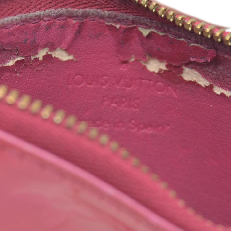 $490 Louis Vuitton Vernis Key Pouch Framboise CONSIGNMENT