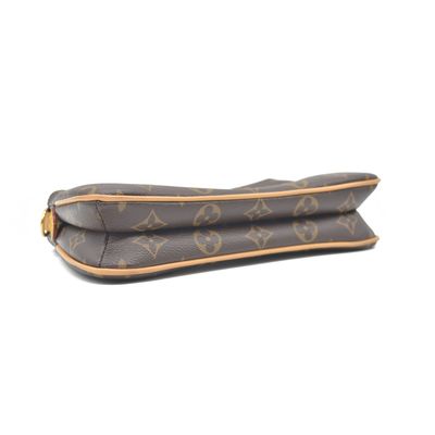 $1890 Louis Vuitton Monogram Liv Pochette RFID