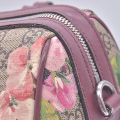 $1390 Gucci GG Supreme Monogram Blooms Small Boston Beige Multicolor Dry Rose CONSIGNMENT