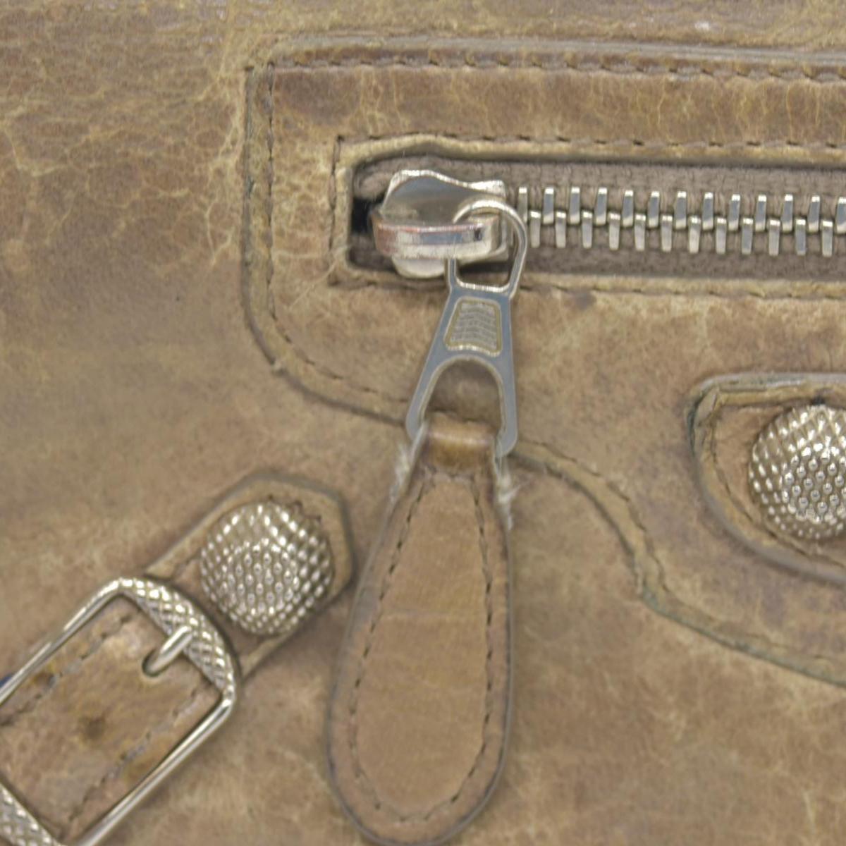 Balenciaga Agneau Classic Hardware Money Wallet Beige Nougatine CONSIGNMENT